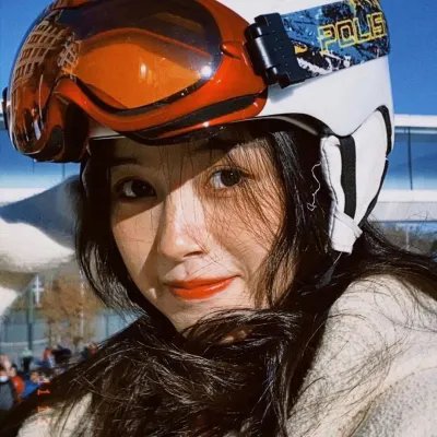 只能爱一个